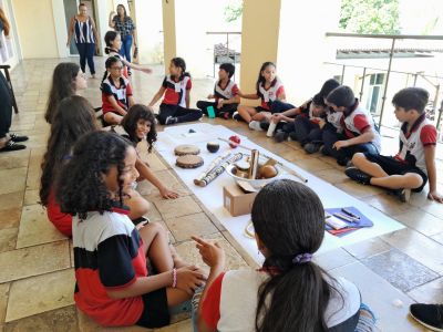 'Performando na Infância' acolhe estudantes no Espaço Cultural Casa das Onze Janelas